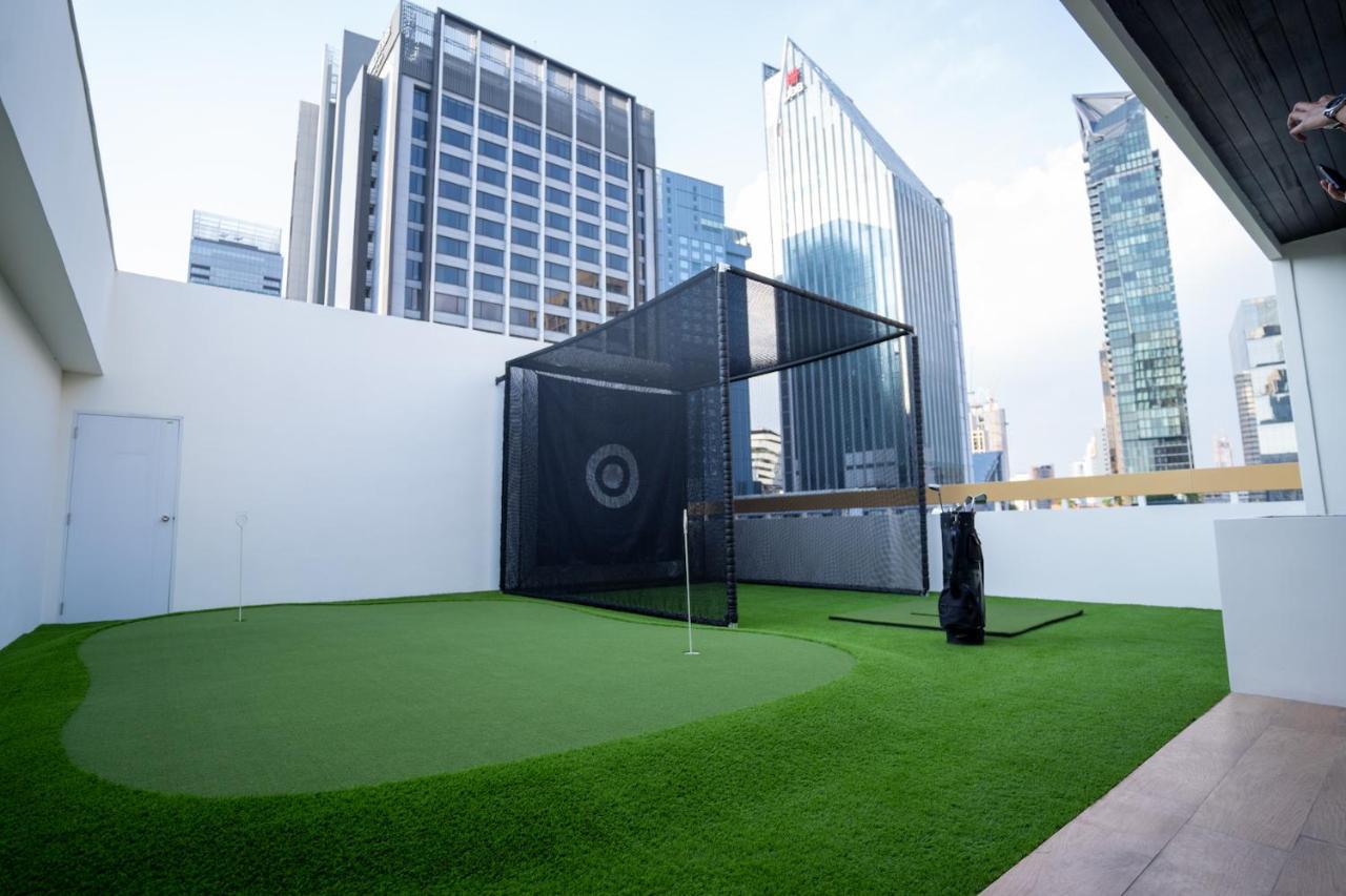 Livezen Bangkok Sukhumvit Hotel Exterior photo